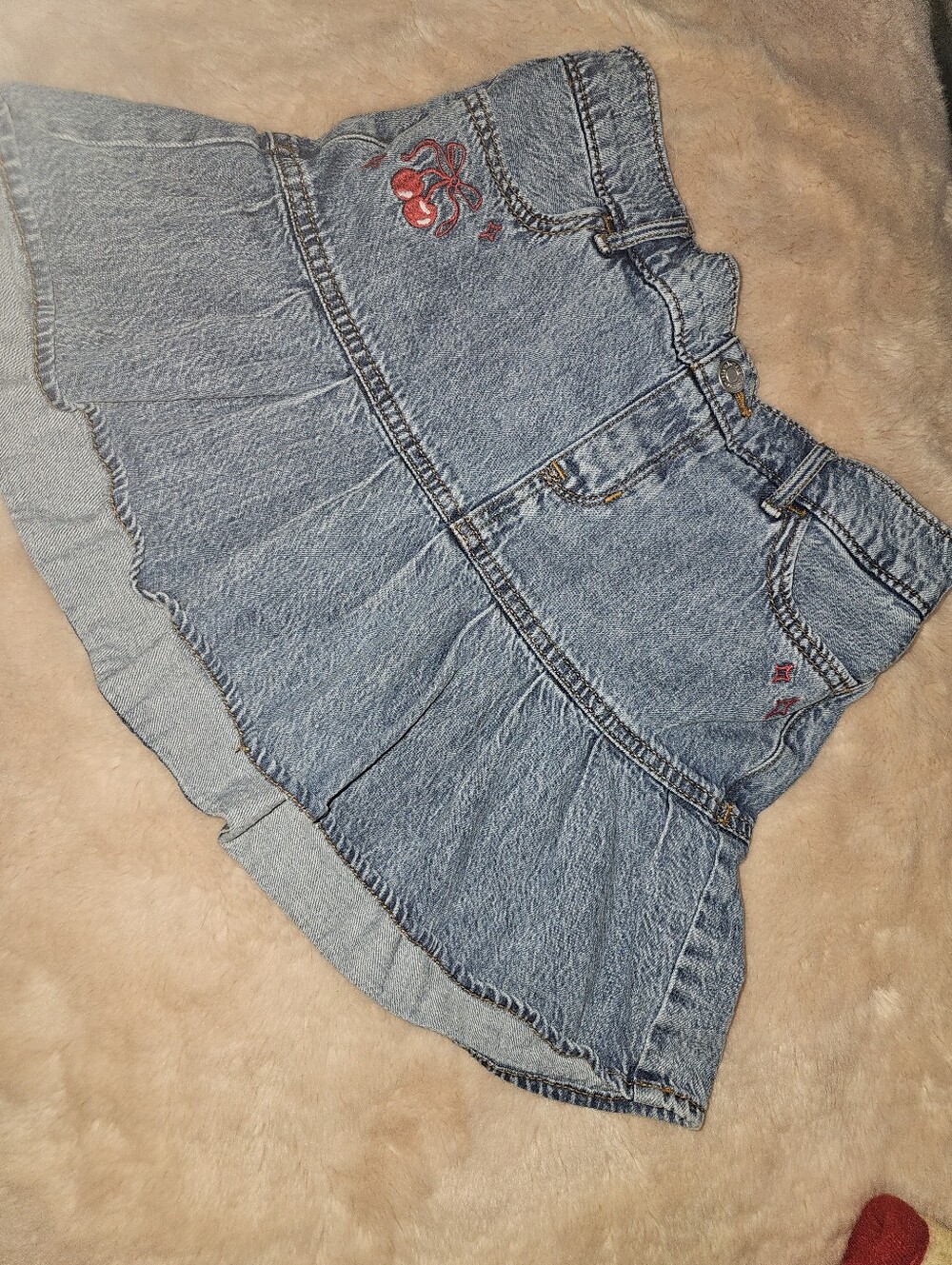 Abercrombie girls denim tiered skort with red cherry embroidery